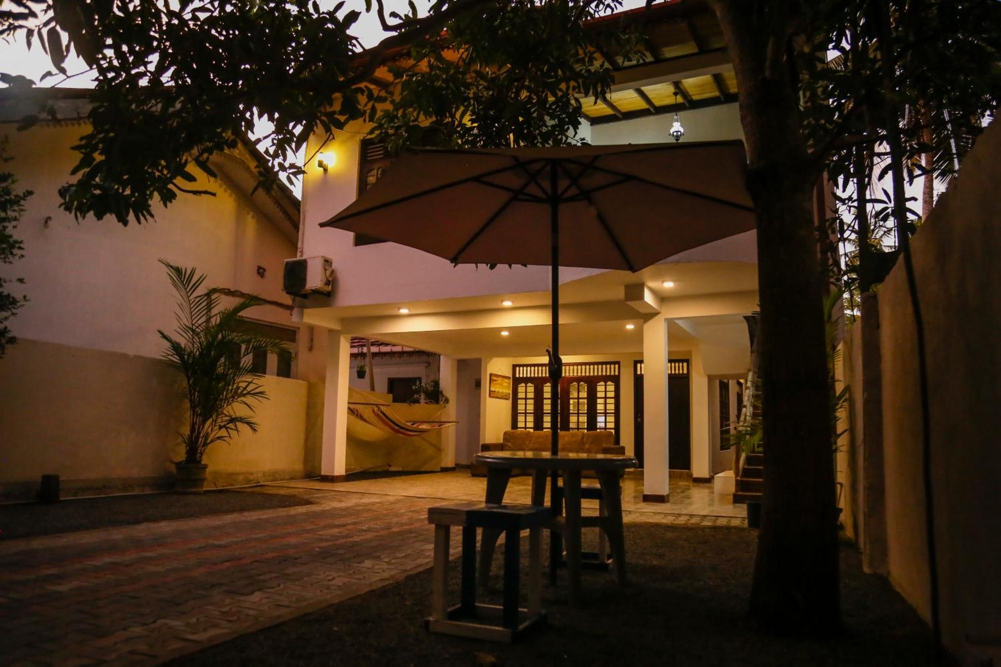 Eden Villa 히카두와 외부 사진